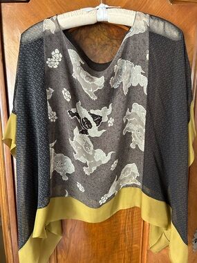 Harari Silk Flowy Black & Mustard Wide Printed Wide Top